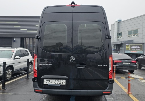 Mercedes-Benz sprinter