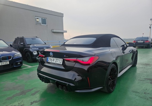 BMW M4 (G82)