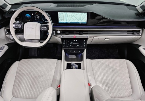 Hyundai Grandeur (GN7)