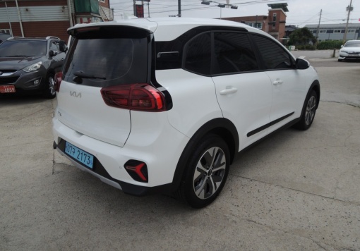 Kia niro plus