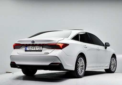 Toyota Avalon 5th generation