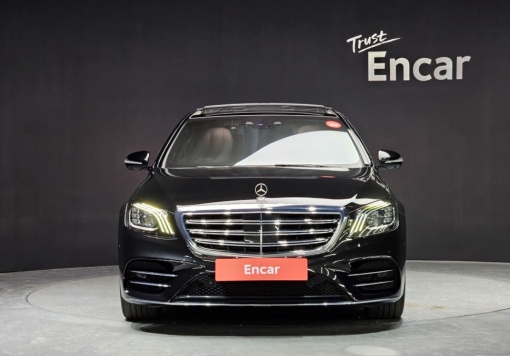 Mercedes-Benz S-Class W222