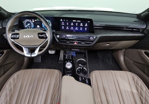 Kia K8 Hybrid