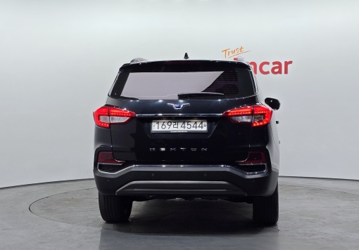 KG Mobility (Ssangyong) G4 Rexton