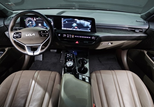 Kia K8 Hybrid