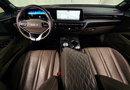 Kia K8 Hybrid