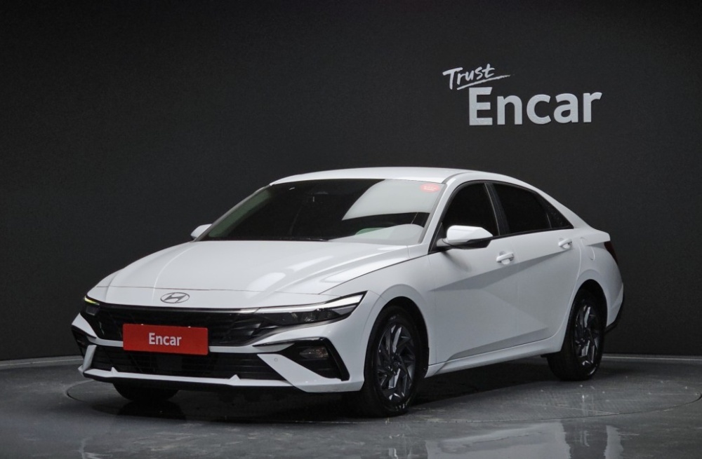 Hyundai The New Avante (CN7)