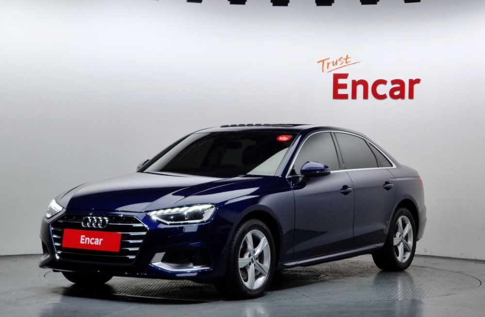 Audi A4 (B9)