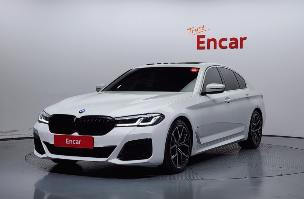 BMW 5 series (G30)