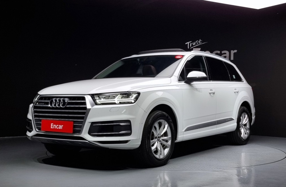 Audi Q7 (4M)