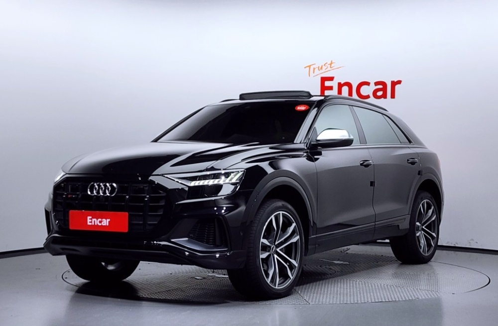 Audi SQ8