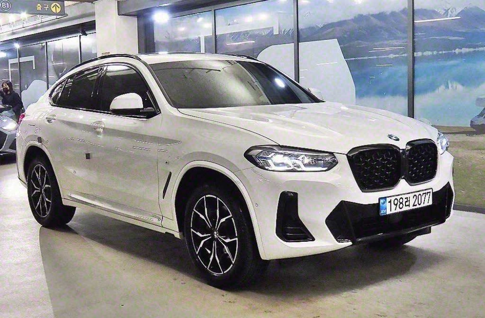 BMW X4 (G02)