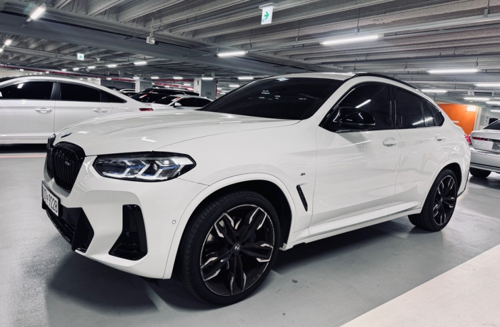 BMW X4 (G02)