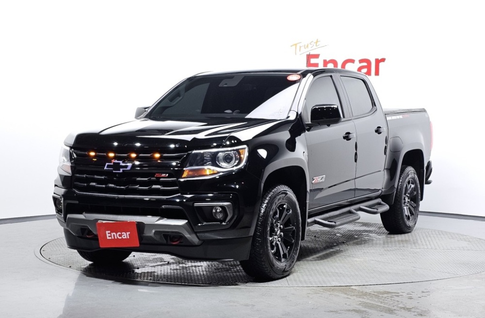 Chevrolet (GM Daewoo) real new colorado