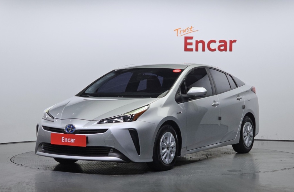 Toyota Prius 4th generation