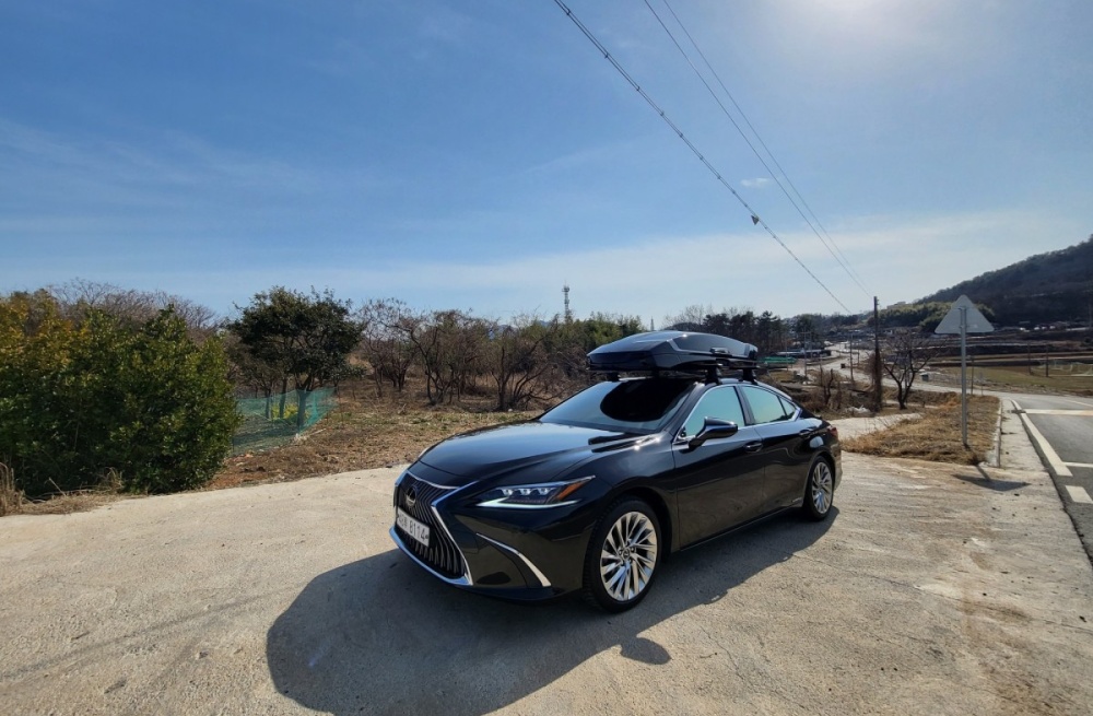 Lexus ES300h 7th generation