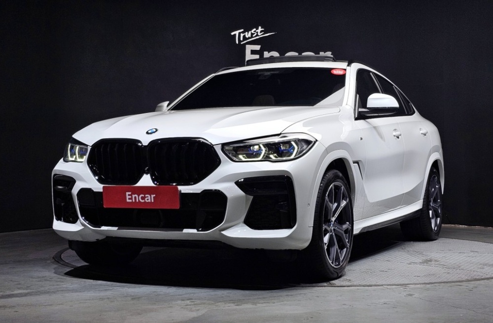 BMW X6 (G06)