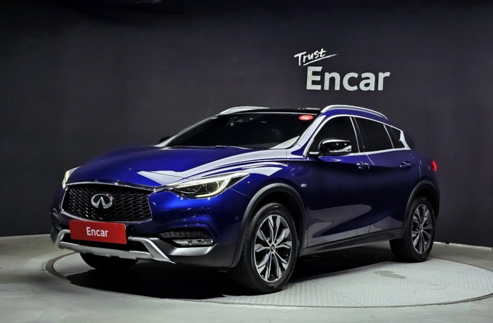 Infinity QX30