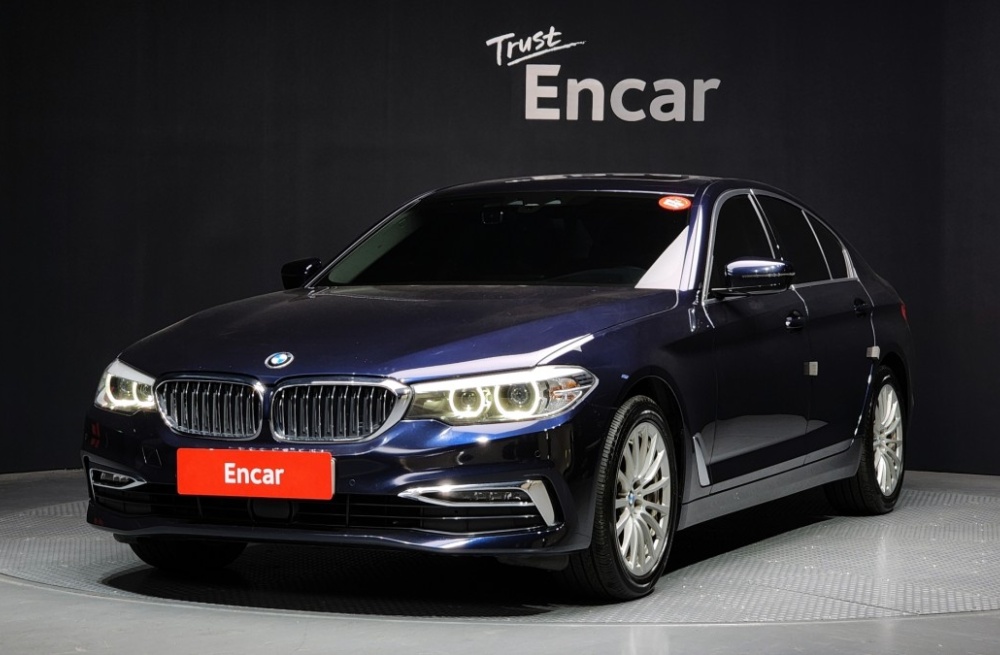 BMW 5 series (G30)