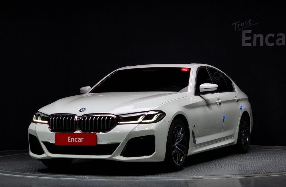 BMW 5 series (G30)
