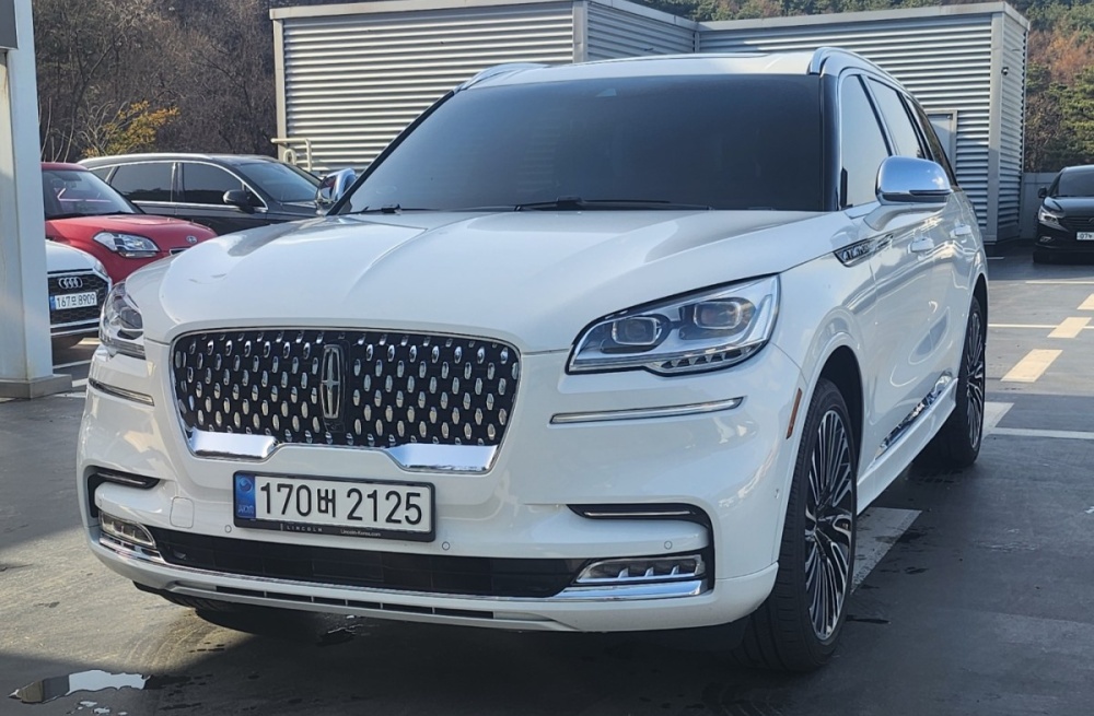 Lincoln Aviator 2nd generation