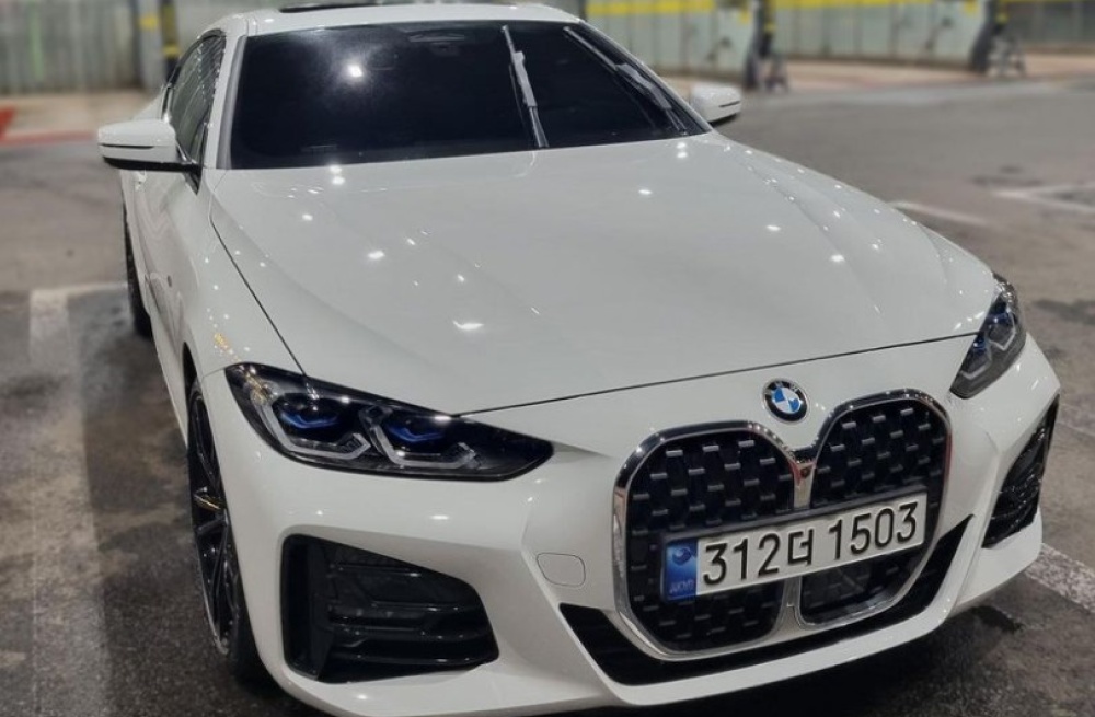 BMW 4 series (G22)