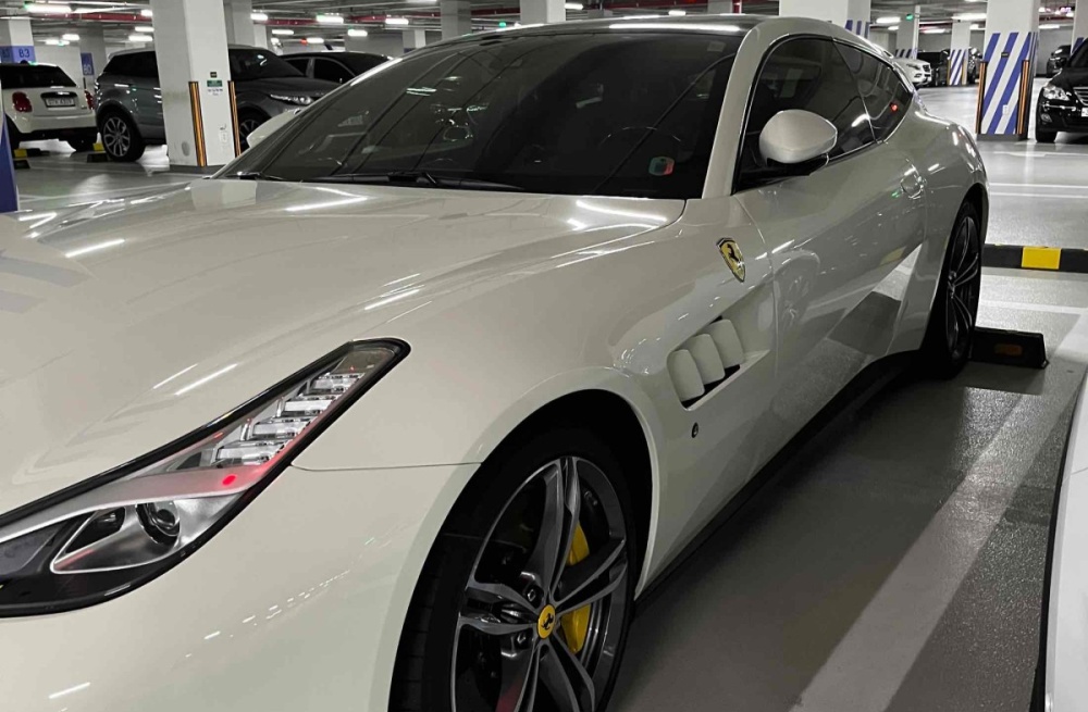 Ferrari GTC4 Lusso