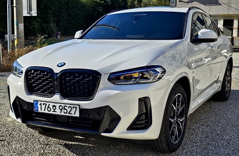 BMW X4 (G02)