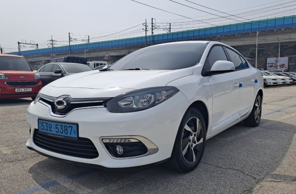 Renault Korea (Samsung) SM3 Z.E.