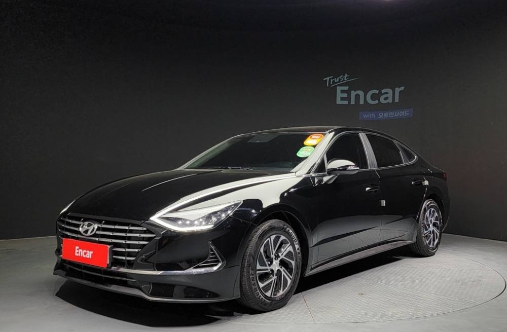 Hyundai Sonata Hybrid (DN8)