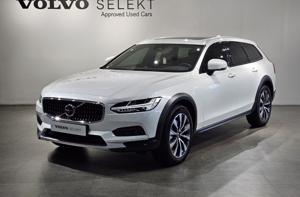 Volvo V90 Cross Country