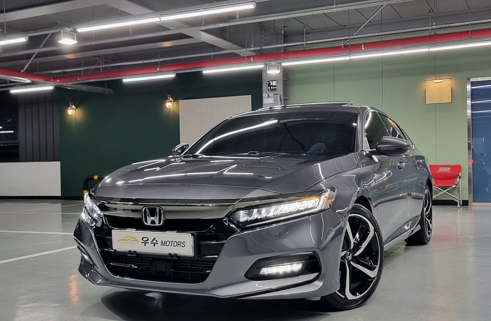 Honda Accord 10th Gen