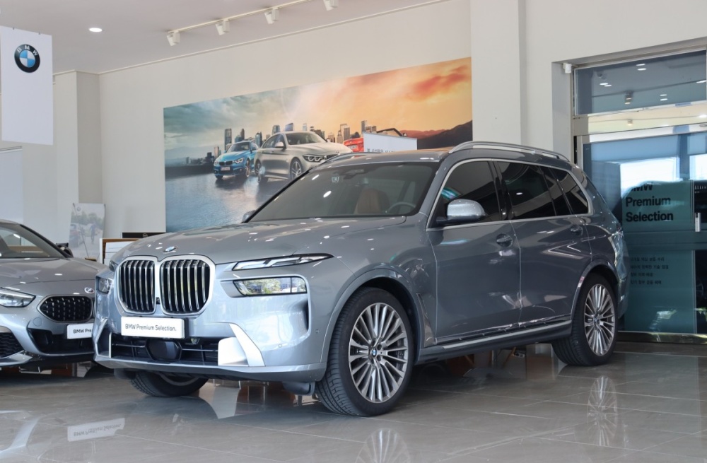 BMW X7 (G07)