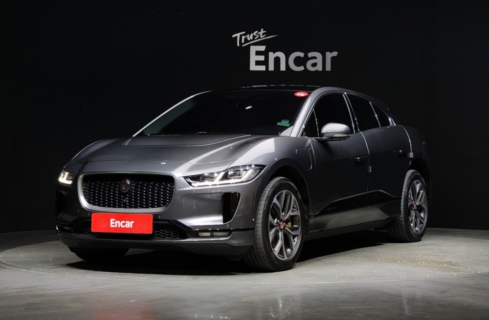 Jaguar I-PACE