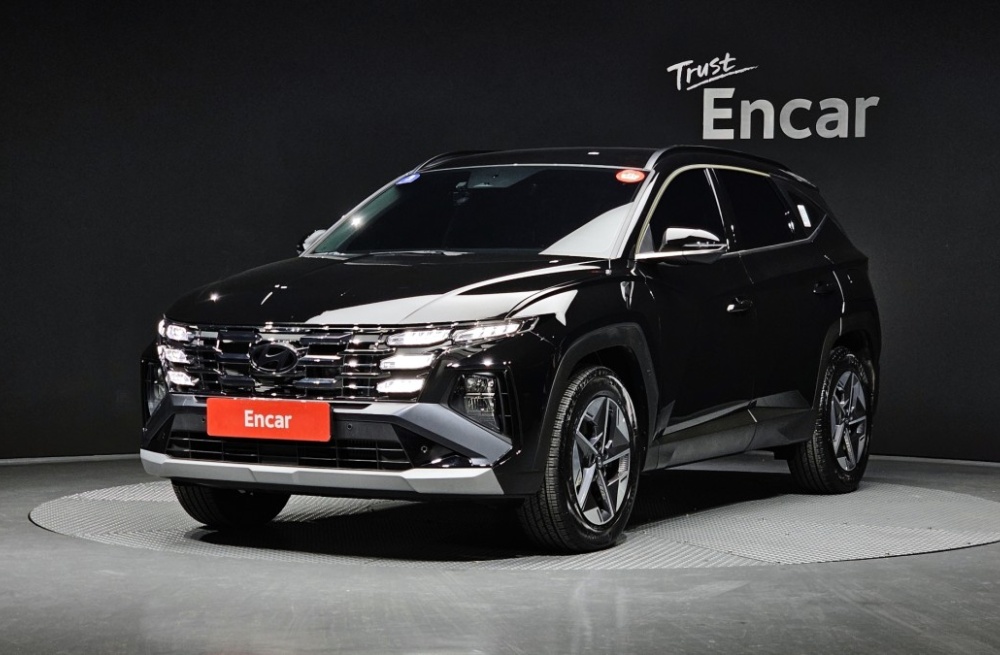 Hyundai The New Tucson Hybrid (NX4)