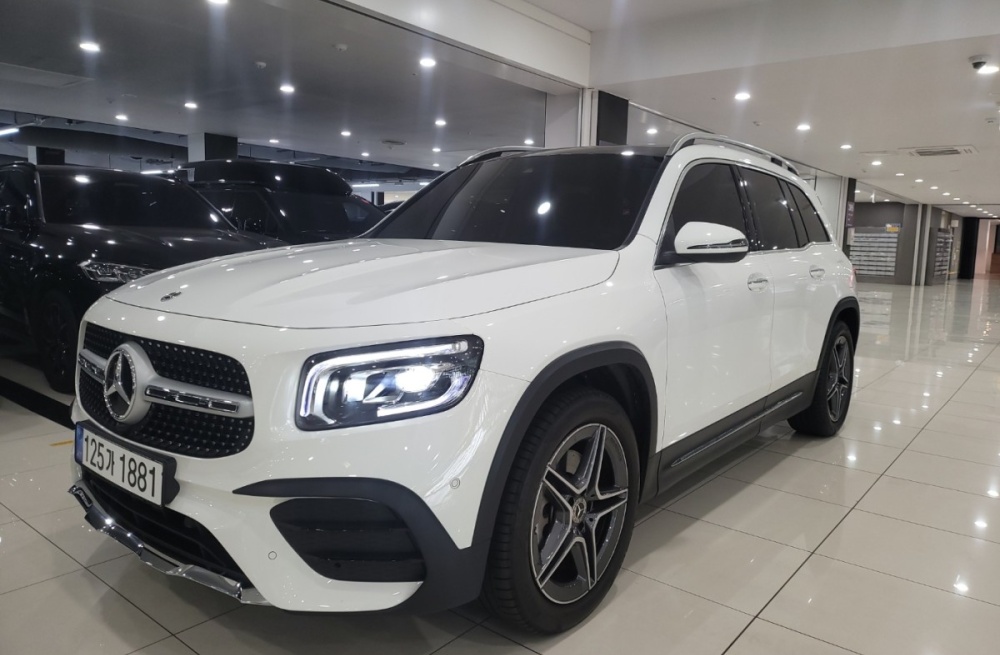 Mercedes-Benz GLB-Class X247
