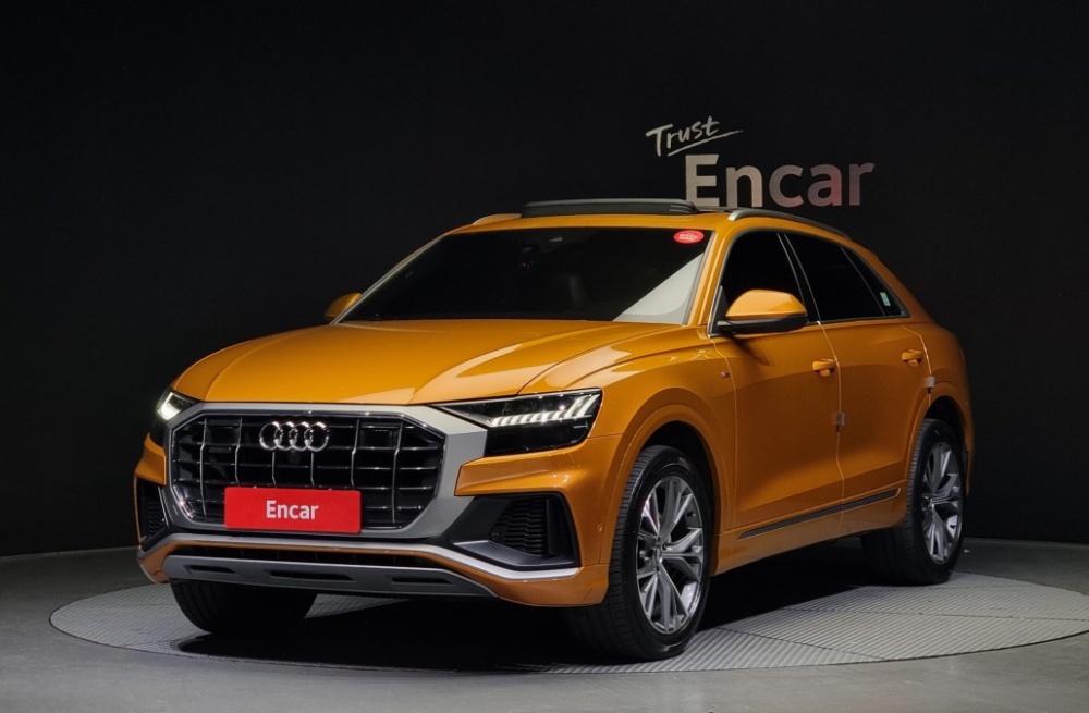 Audi Q8