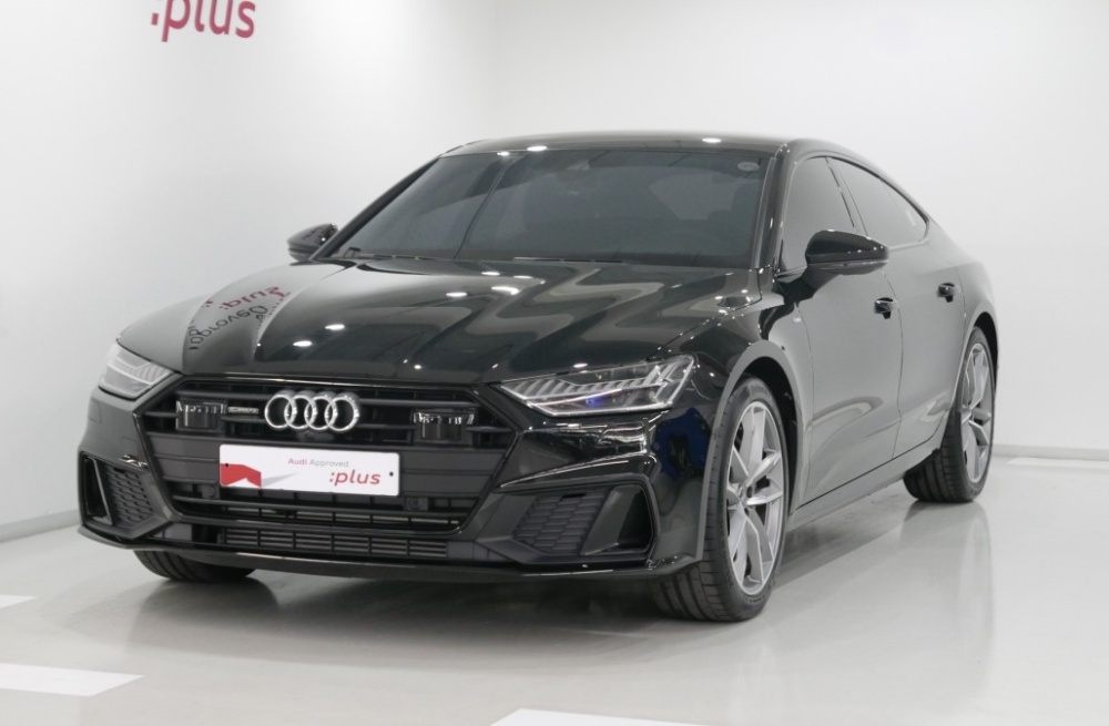 Audi A7 (4K)