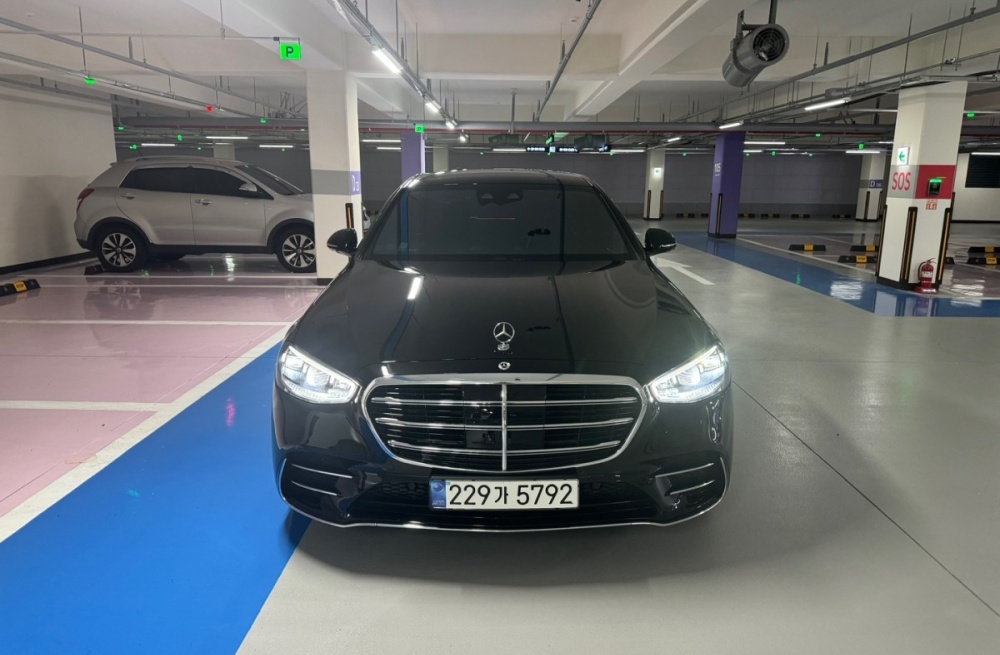 Mercedes-Benz S-Class W223