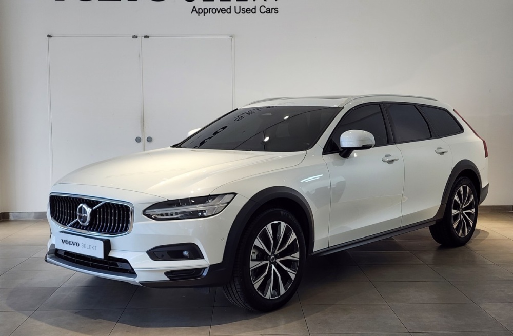 Volvo V90 Cross Country