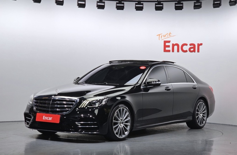 Mercedes-Benz S-Class W222