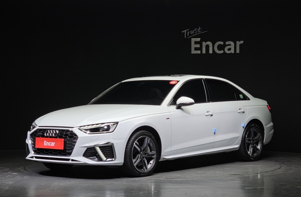 Audi A4 (B9)