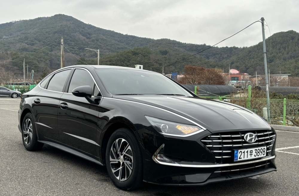 Hyundai Sonata Hybrid (DN8)