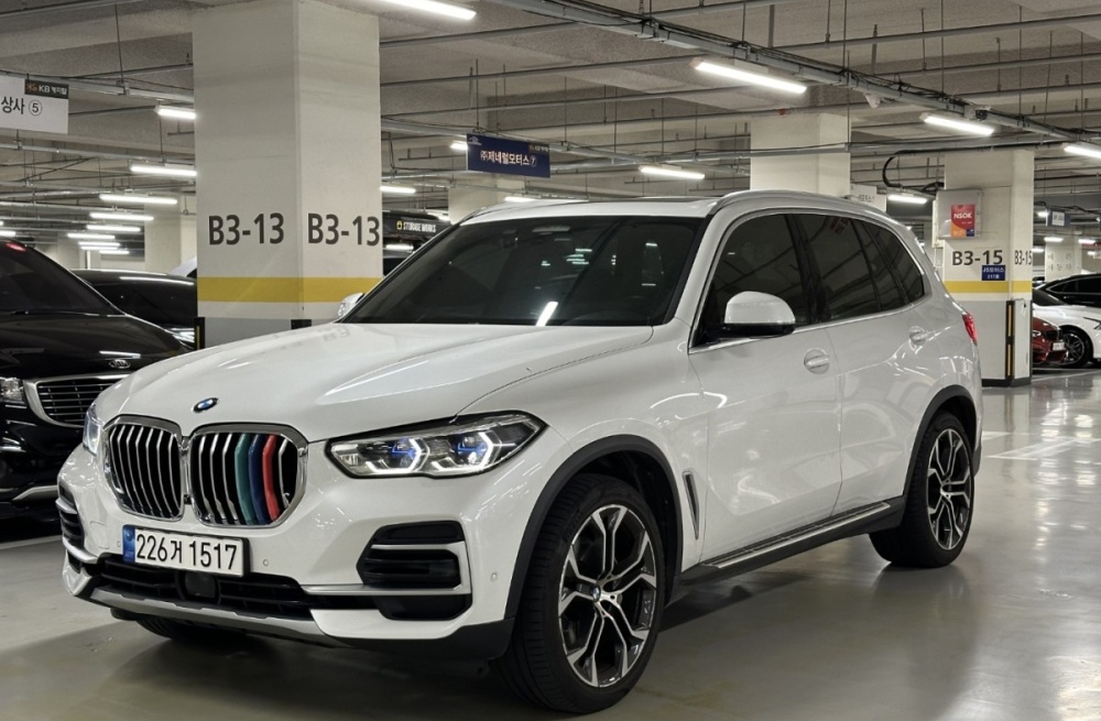 BMW X5 (G05)