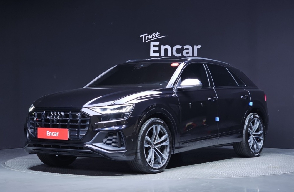 Audi SQ8
