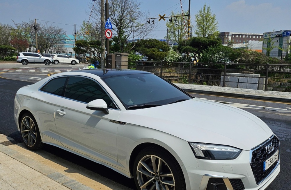 Audi A5 (F5)