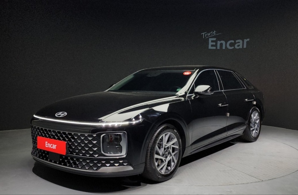 Hyundai Grandeur Hybrid (GN7)