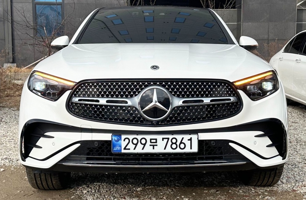 Mercedes-Benz GLC-Class X254