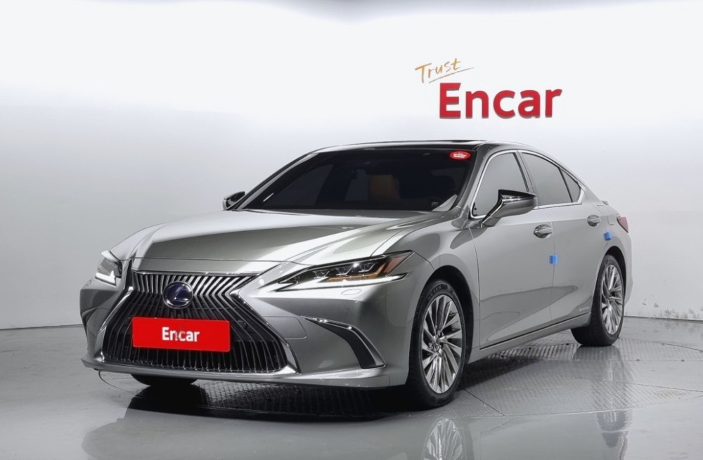 Lexus ES300h 7th generation