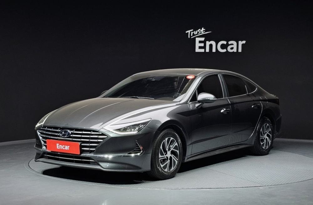 Hyundai Sonata Hybrid (DN8)